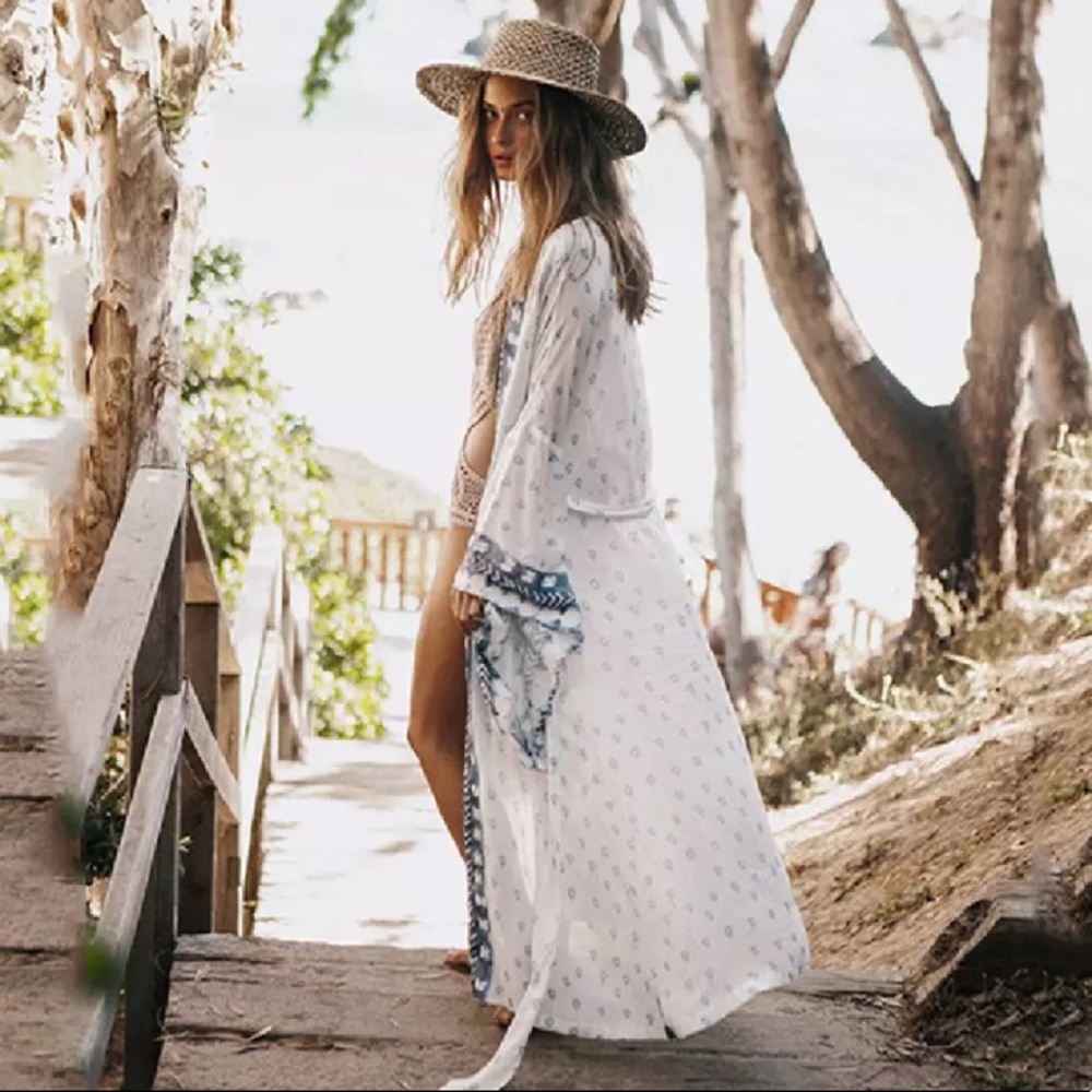 SOLD OUT White & Blue Boho Tribal Kimono Duster Coverup - Picture 2 of 4